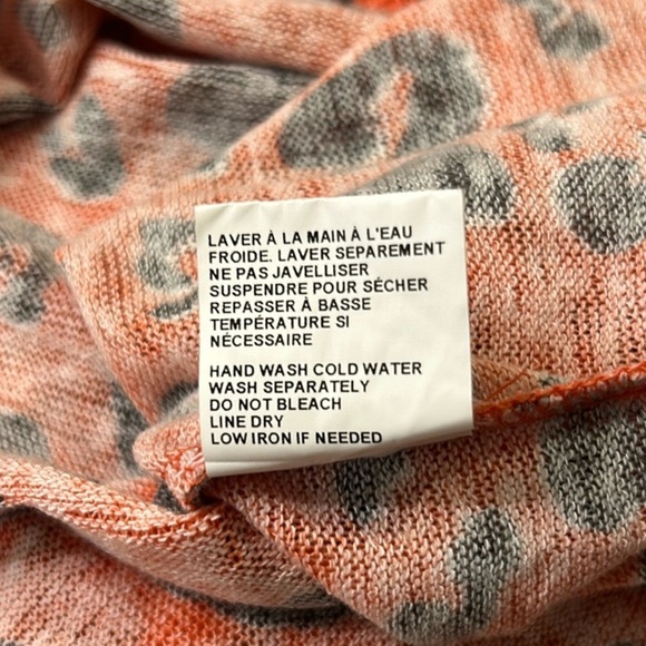 Tribal Oversized Animal Leopard Print Drop Sleeve Lightweight Top Size Medium - Picture 8 of 9